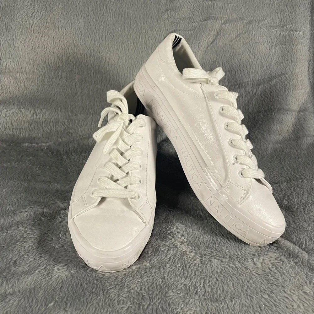 Nautica White Low Top Lace Up Sneakers 90s‎ Preppy Coastal Logo Size 10